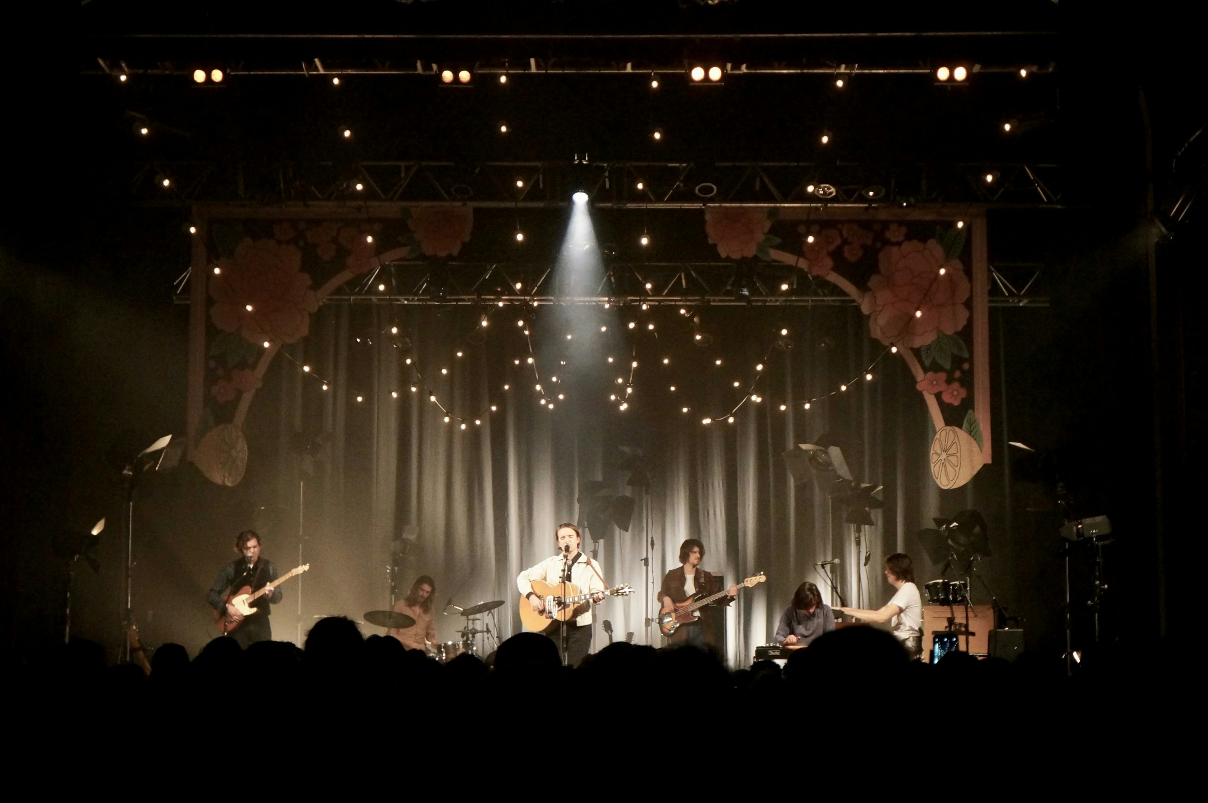 Théo Lawrence & The Hearts, Trianon, 2018, Scénographie, Design Lumière