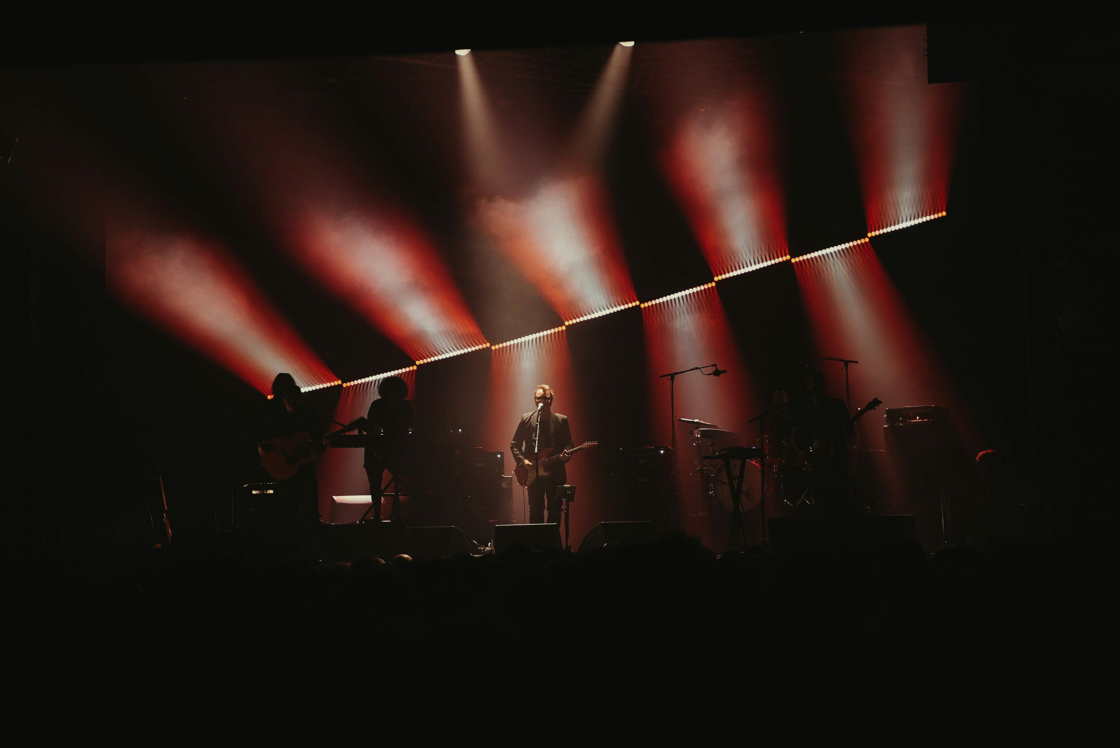 Axel Bauer concert at Trianon in 2022, stage design, light design
